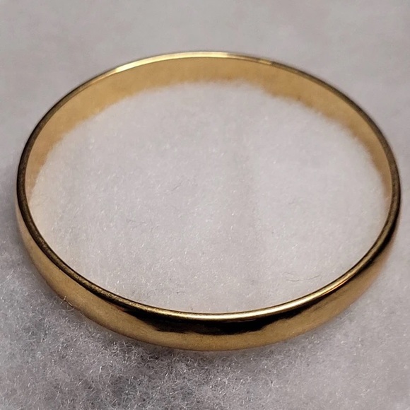 Vintage 70’s Monet Gold Bangle Bracelet